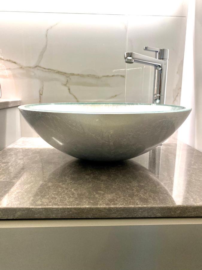 因佩里亚Abcdecor Italia公寓 外观 照片