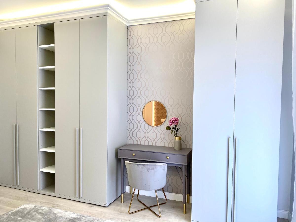因佩里亚Abcdecor Italia公寓 外观 照片